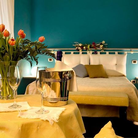 Hotel Cascina Di Corte Венария Реале Екстериор снимка