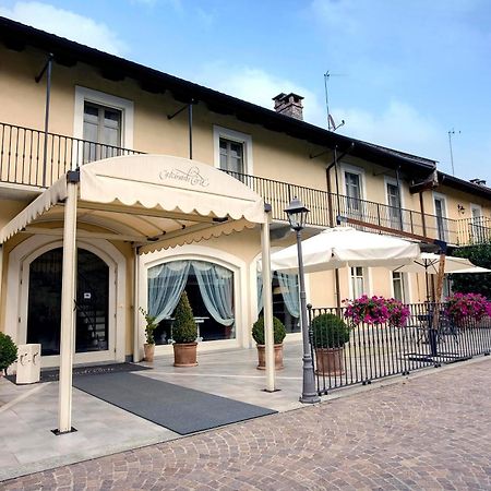 Hotel Cascina Di Corte Венария Реале Екстериор снимка